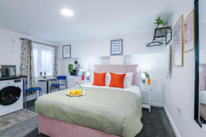 Jephsons Lodge Studio 4 - Free Parking, Netflix & Prime